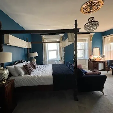 Abbey View Townhouse 4*