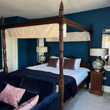 Abbey View Townhouse