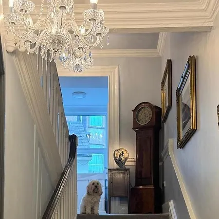 Abbey View House *