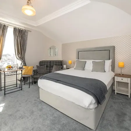 Abbey View Townhouse يوغال