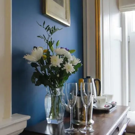 Abbey View House * Youghal