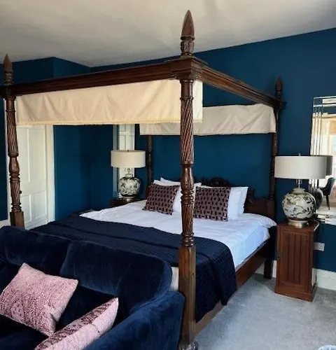 Abbey View Townhouse