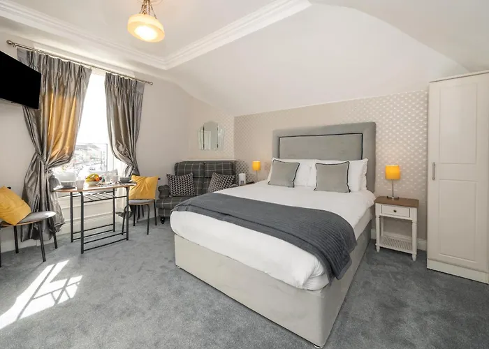 Abbey View Townhouse يوغال