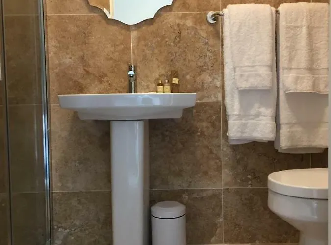 Abbey View Townhouse Гостевой дом Йол