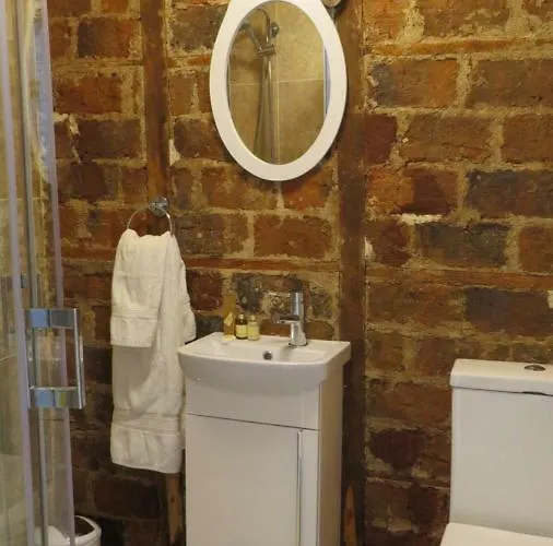 Abbey View Townhouse בית הארחה