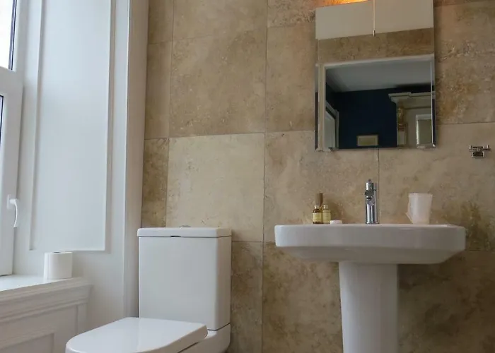 Abbey View Townhouse 4*